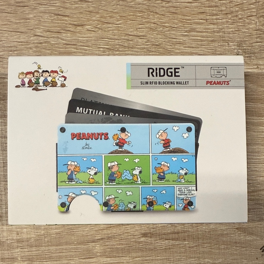 Peanuts Blue RFID Blocking Wallet